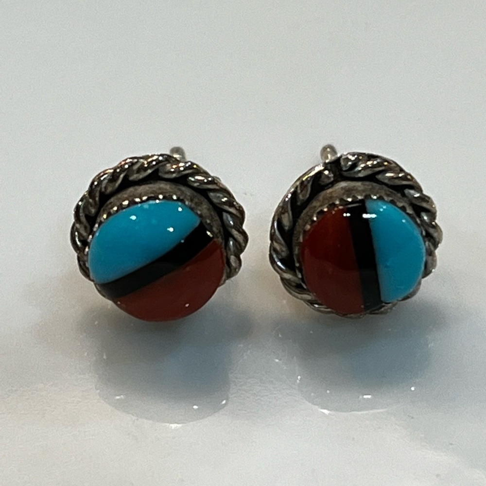 Silver earrings with turquoise/red stones